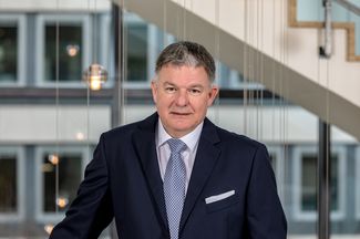 Dr. Roland Küpfer
